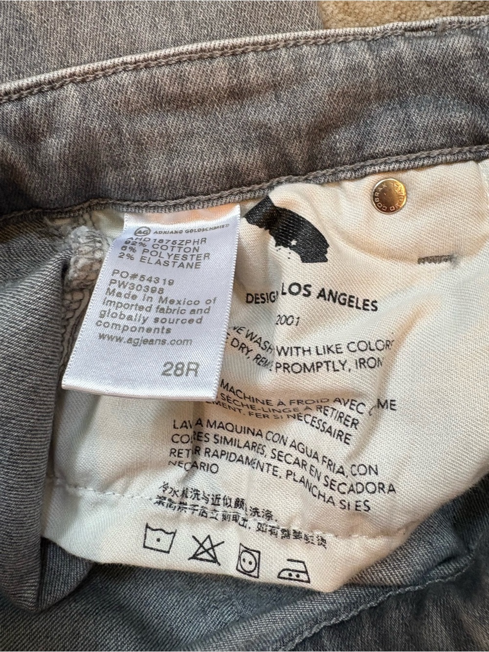 AG Jeans Mari straight leg high rise size 28R - Picture 8 of 9